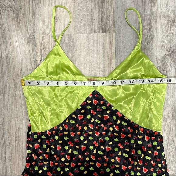 NWT Terez Satin Sleeveless V-Neck Maxi Dress Fruit Black Green Chartreuse Size M - Picture 3 of 8